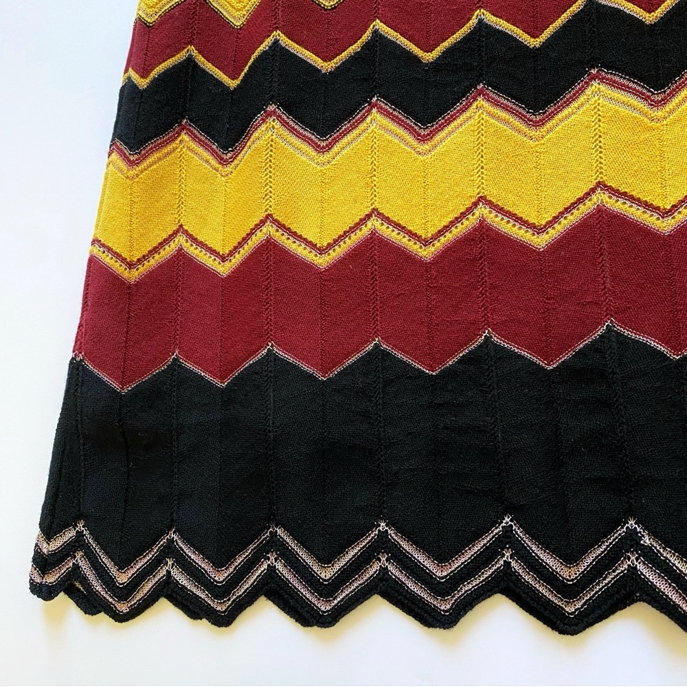 MISSONI black burgundy red gold zig zag print knit mini skirt - Picture 4 of 6